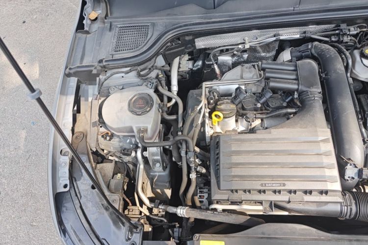 Used Volkswagen Golf 2021 280TSI DSG 30th Anniversary Edition Engine Bay Right
