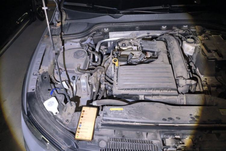 Used Volkswagen Golf 2021 280TSI DSG R-Line Engine Bay Right