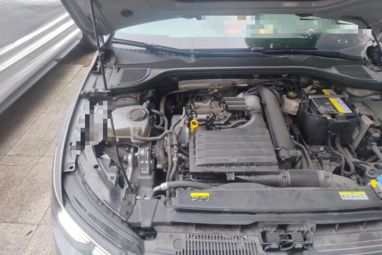 Used Volkswagen Golf 2021 280TSI DSG Pro Engine Bay Right