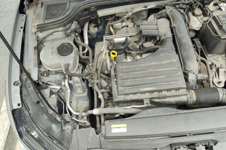 Used Volkswagen Golf 2021 280TSI DSG Pro Engine Bay Right