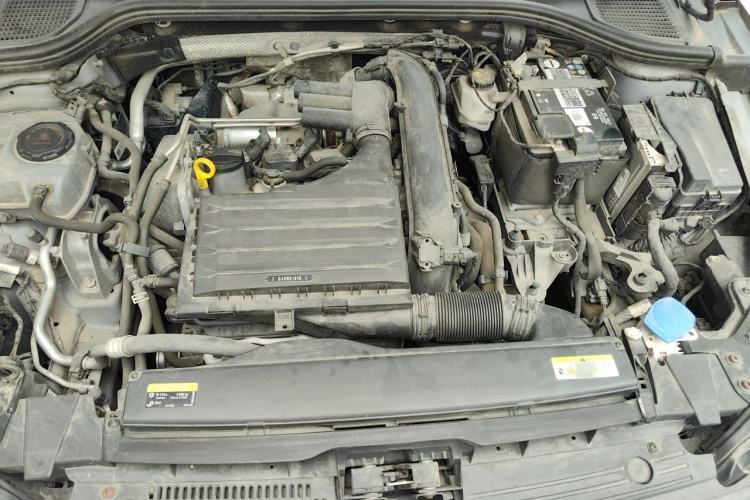 Used Volkswagen Golf 2021 280TSI DSG Pro Engine Bay