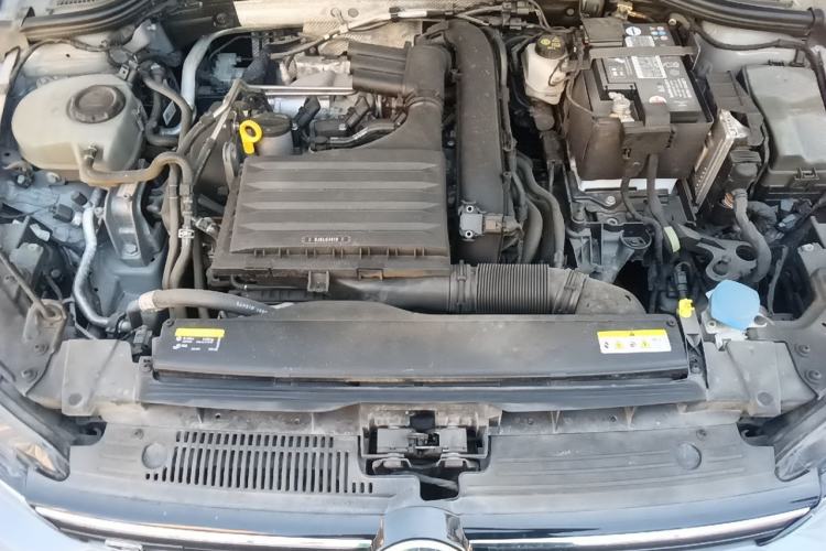 Used Volkswagen Golf 2021 280TSI DSG R-Line Engine Bay