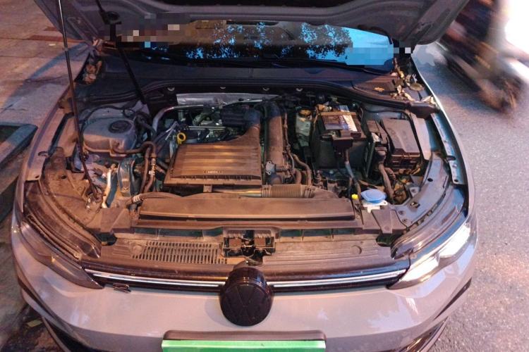 Used Volkswagen Golf 2021 280TSI DSG R-Line Engine Bay