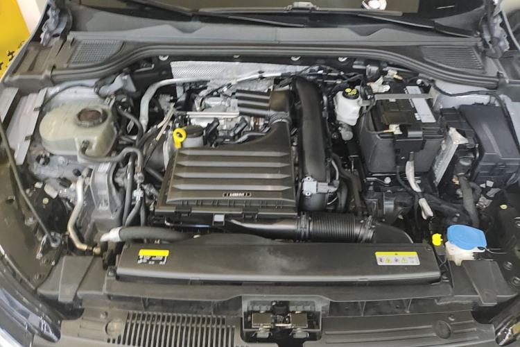 Used Volkswagen Golf 2021 280TSI DSG Pro Engine Bay