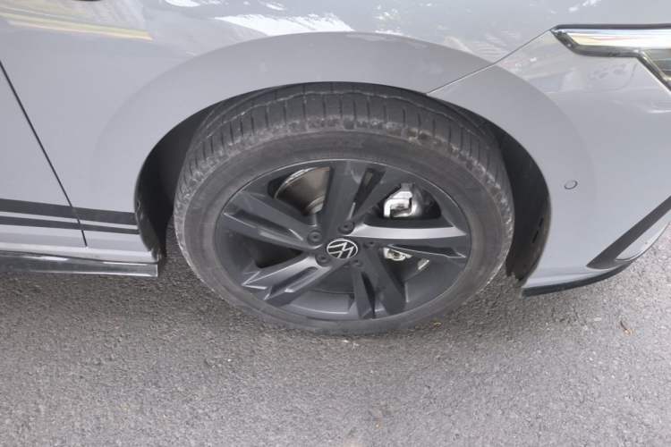 Used Volkswagen Golf 2021 280TSI DSG R-Line Exterior 4