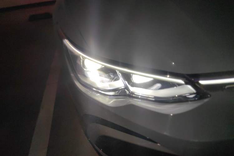 Used Volkswagen Golf 2021 280TSI DSG R-Line Exterior 6