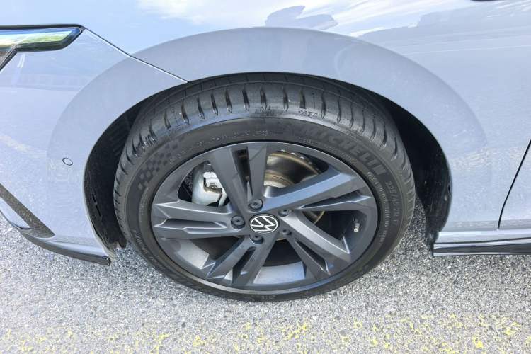 Used Volkswagen Golf 2021 280TSI DSG R-Line Exterior 7