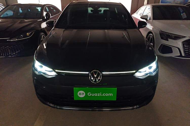 Used Volkswagen Golf 2021 280TSI DSG R-Line Front