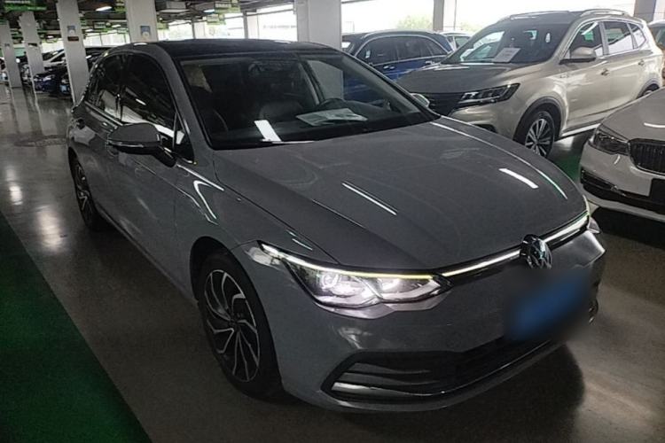 Used Volkswagen Golf 2021 280TSI DSG Pro Front Right 45 Deg