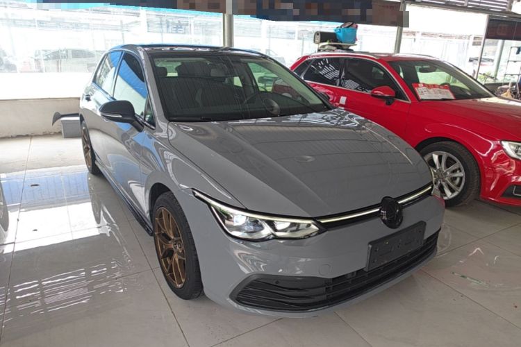Used Volkswagen Golf 2021 280TSI DSG Pro Front Right 45 Deg