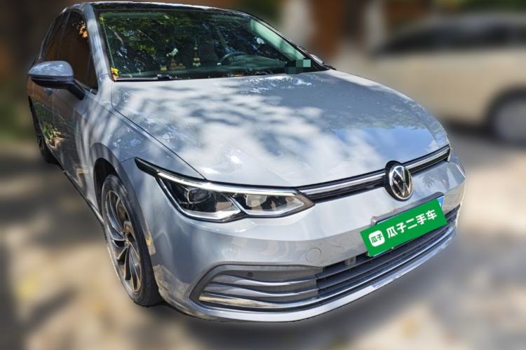 Used Volkswagen Golf 2021 280TSI DSG Pro Front Right 45 Deg