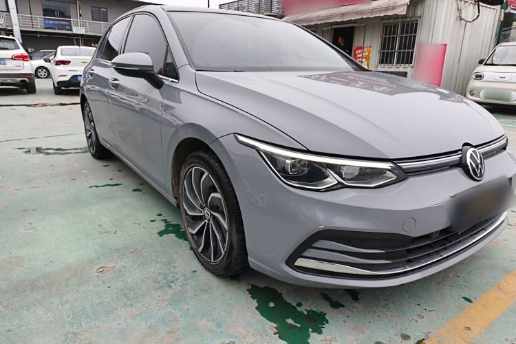 Used Volkswagen Golf 2021 280TSI DSG R-Line Front Right 45 Deg
