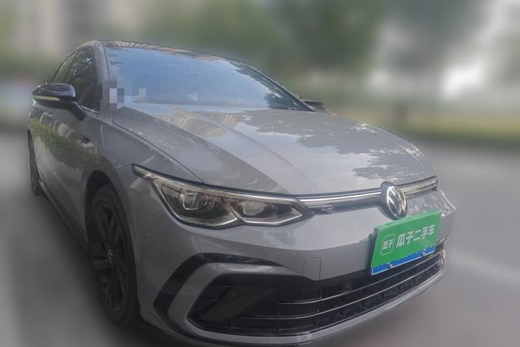 Used Volkswagen Golf 2021 280TSI DSG R-Line Front Right 45 Deg