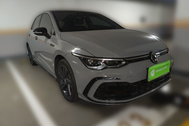 Used Volkswagen Golf 2021 280TSI DSG R-Line Front Right 45 Deg