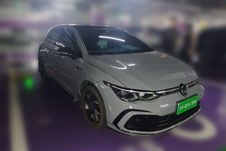 Used Volkswagen Golf 2021 280TSI DSG R-Line Front Right 45 Deg