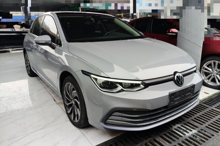 Used Volkswagen Golf 2021 280TSI DSG Pro Front Right 45 Deg
