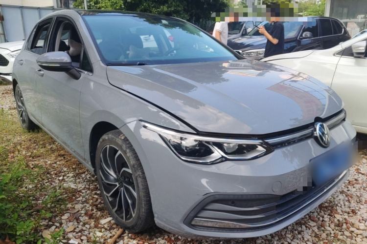 Used Volkswagen Golf 2021 280TSI DSG Pro Front Right 45 Deg