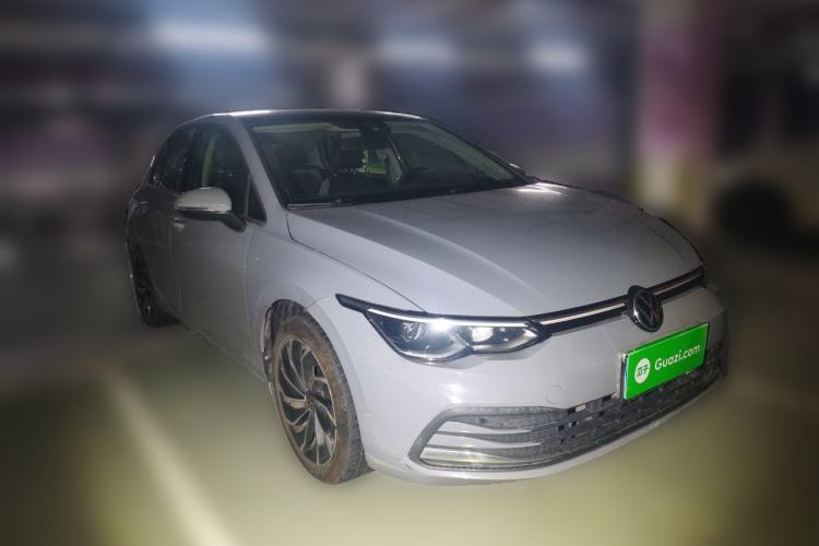 Used Volkswagen Golf 2021 280TSI DSG Pro Front Right 45 Deg