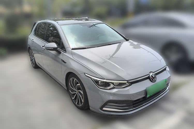 Used Volkswagen Golf 2021 280TSI DSG Pro Front Right 45 Deg