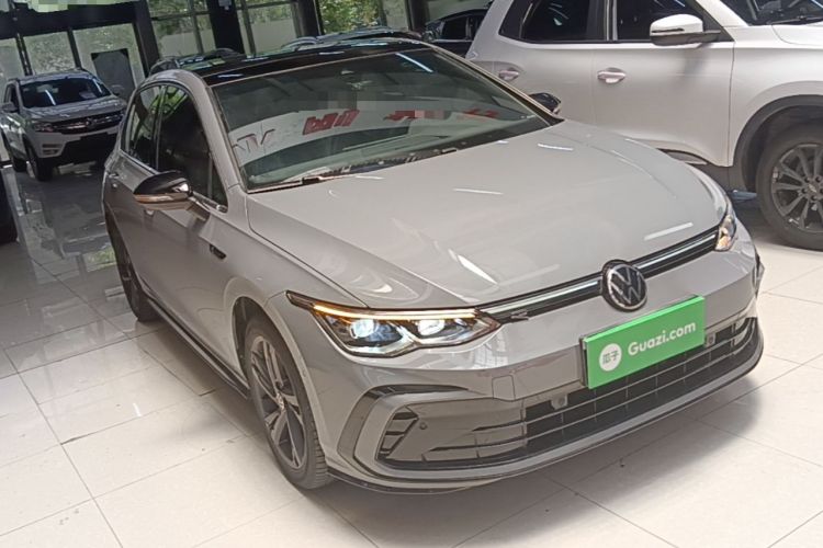 Used Volkswagen Golf 2021 280TSI DSG R-Line Front Right 45 Deg