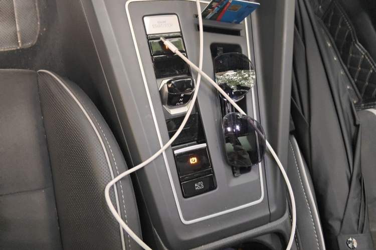 Used Volkswagen Golf 2021 280TSI DSG R-Line Gear Lever