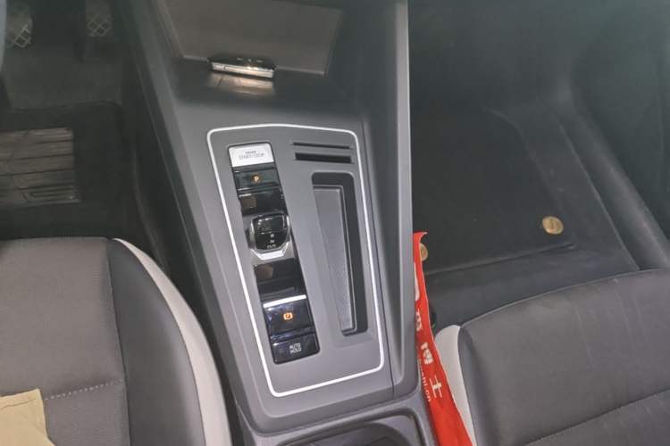 Used Volkswagen Golf 2021 280TSI DSG Pro Gear Lever