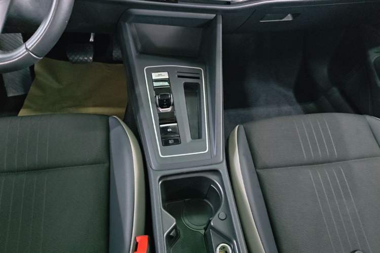 Used Volkswagen Golf 2021 280TSI DSG Pro Gear Lever