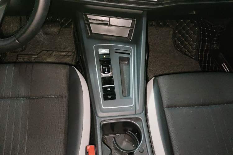 Used Volkswagen Golf 2021 280TSI DSG Pro Gear Lever