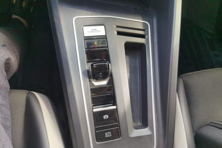 Used Volkswagen Golf 2021 280TSI DSG Pro Gear Lever