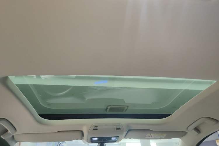Used Volkswagen Golf 2021 280TSI DSG 30th Anniversary Edition Headliner