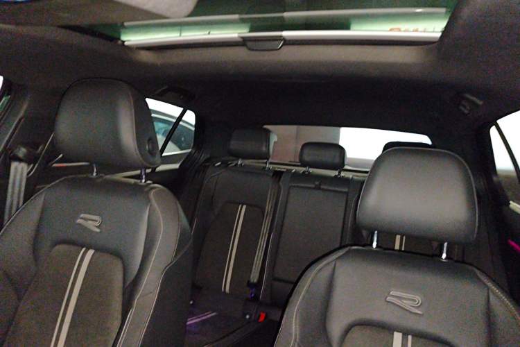 Used Volkswagen Golf 2021 280TSI DSG R-Line Headliner
