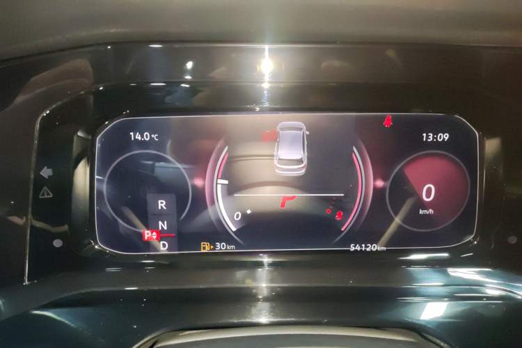 Used Volkswagen Golf 2021 280TSI DSG R-Line Instrument Cluster