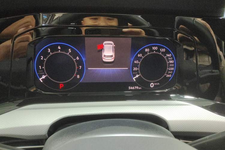Used Volkswagen Golf 2021 280TSI DSG Pro Instrument Cluster
