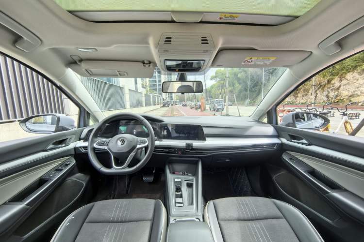 Used Volkswagen Golf 2021 280TSI DSG Pro Interior 1