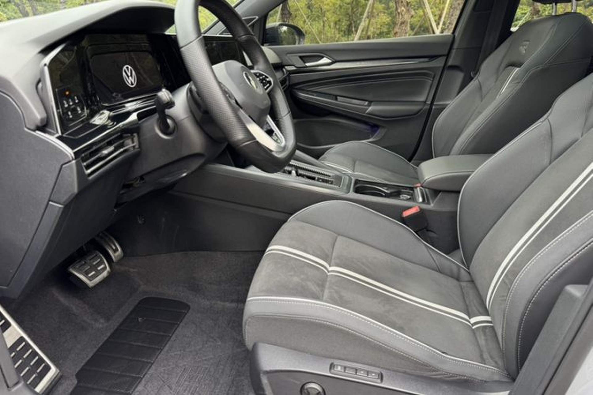 Used Volkswagen Golf 2021 280TSI DSG R-Line Interior 1