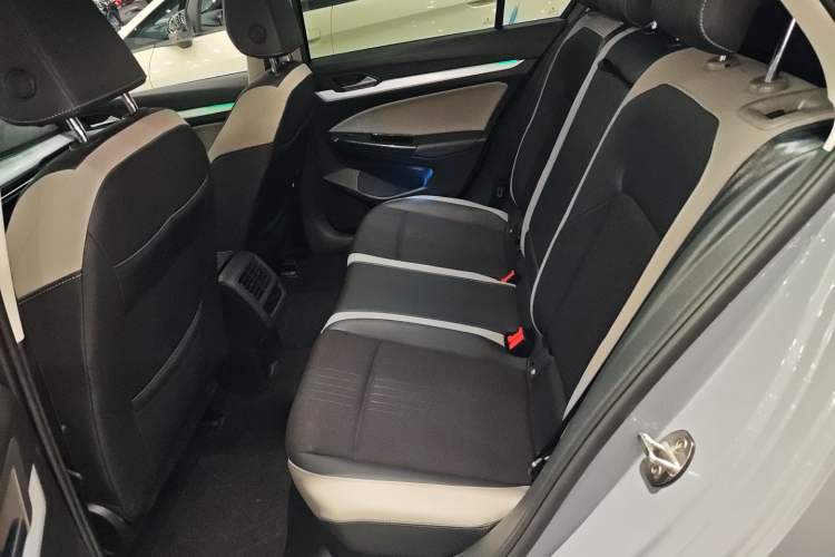 Used Volkswagen Golf 2021 280TSI DSG Pro Interior 1