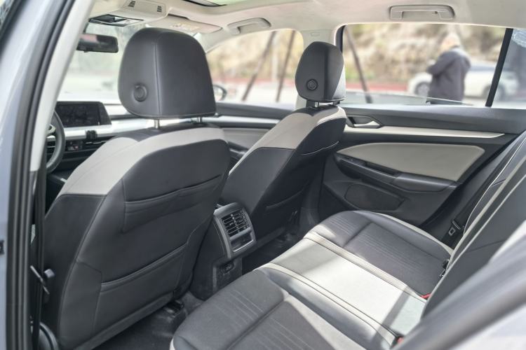 Used Volkswagen Golf 2021 280TSI DSG Pro Interior 3