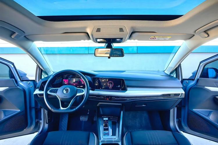 Used Volkswagen Golf 2021 280TSI DSG Pro Interior 3