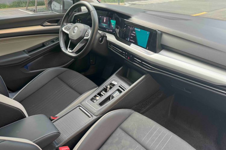 Used Volkswagen Golf 2021 280TSI DSG Pro Interior 4