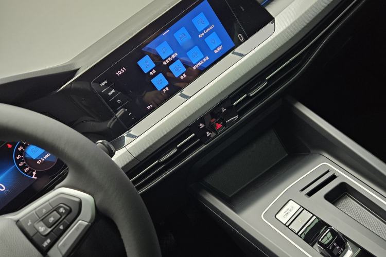Used Volkswagen Golf 2021 280TSI DSG Pro Interior 4