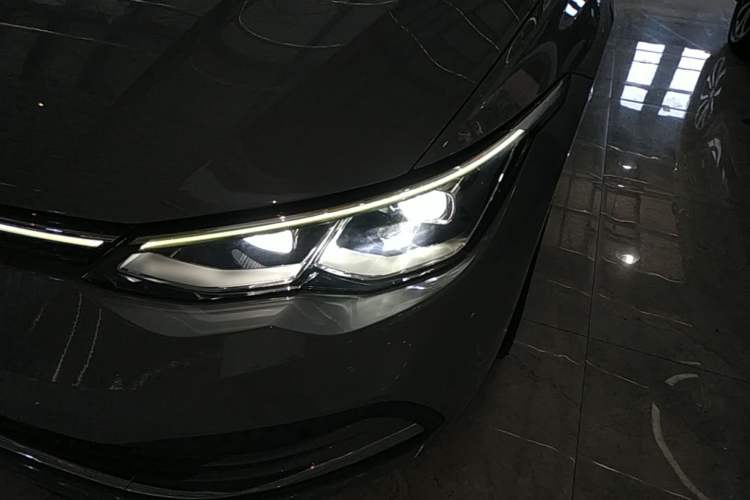 Used Volkswagen Golf 2021 280TSI DSG Pro Left Front Headlight