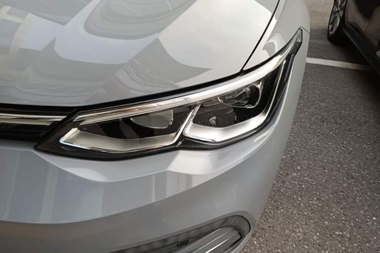 Used Volkswagen Golf 2021 280TSI DSG Pro Left Front Headlight
