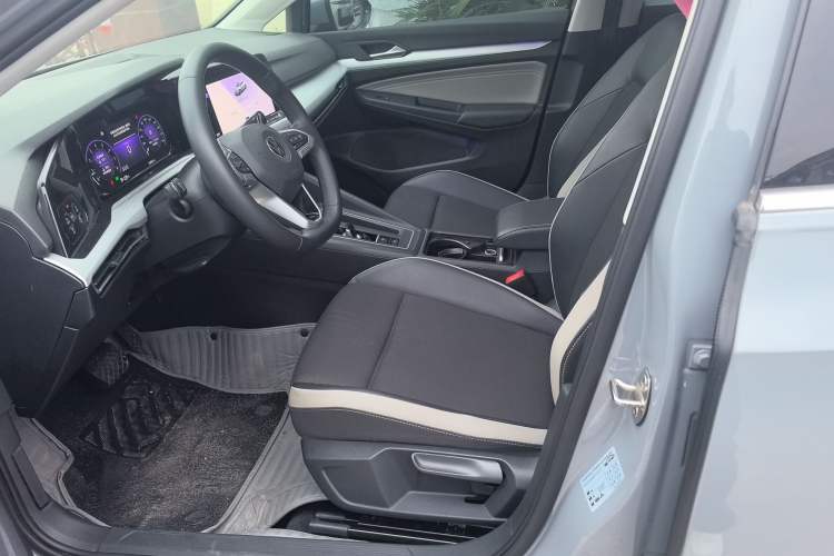 Used Volkswagen Golf 2021 280TSI DSG Pro Left Front Seat