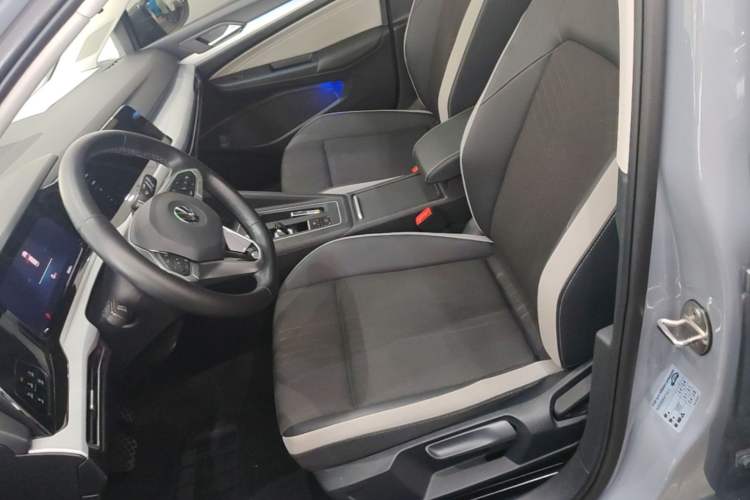 Used Volkswagen Golf 2021 280TSI DSG 30th Anniversary Edition Left Front Seat