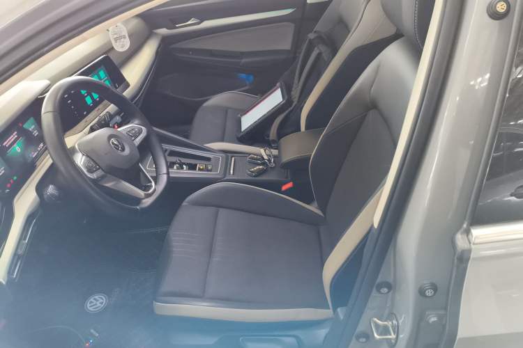 Used Volkswagen Golf 2021 280TSI DSG Pro Left Front Seat