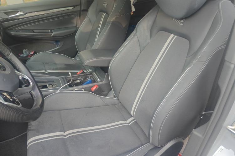 Used Volkswagen Golf 2021 280TSI DSG R-Line Left Front Seat