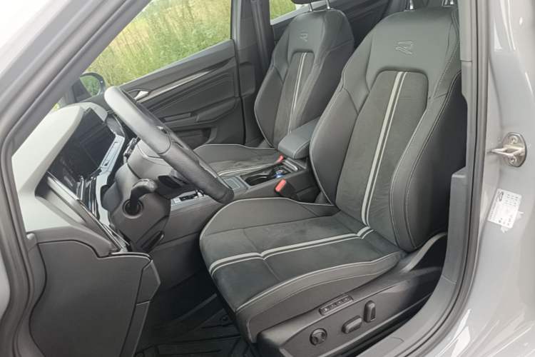 Used Volkswagen Golf 2021 280TSI DSG R-Line Left Front Seat