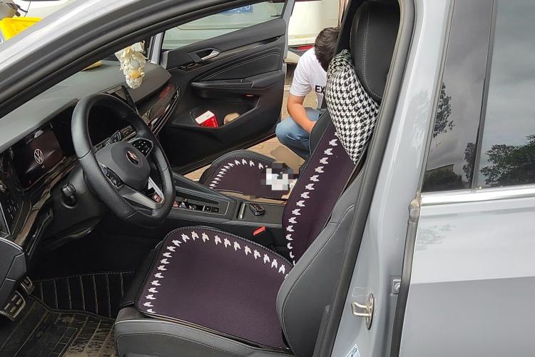 Used Volkswagen Golf 2021 280TSI DSG R-Line Left Front Seat