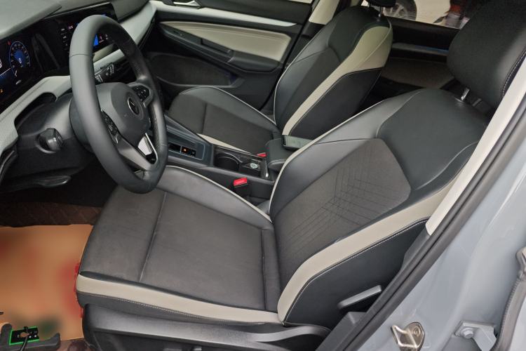 Used Volkswagen Golf 2021 280TSI DSG Pro First Edition Left Front Seat