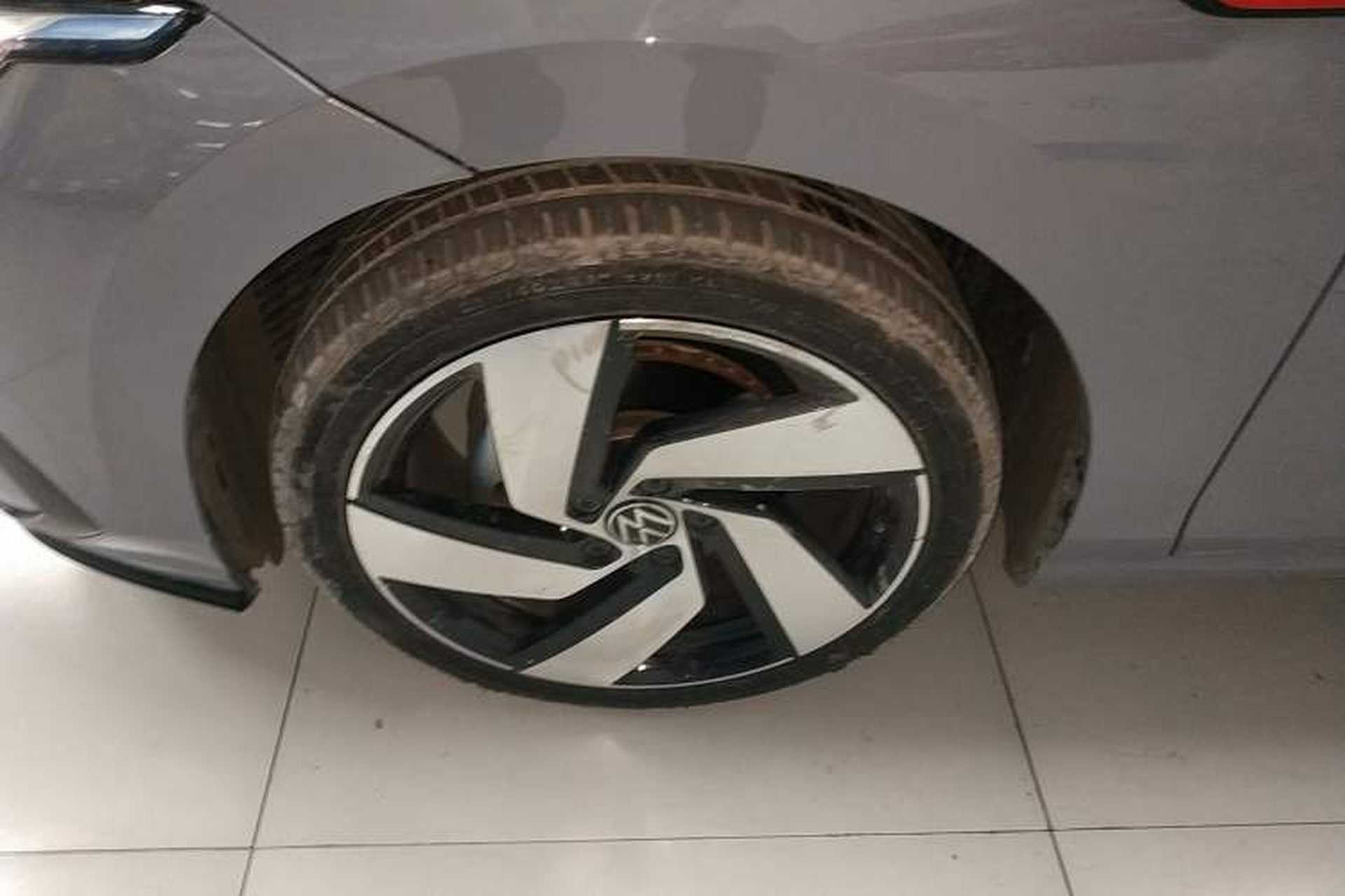 Used Volkswagen Golf 2021 280TSI DSG Pro Left Front Wheel Hub